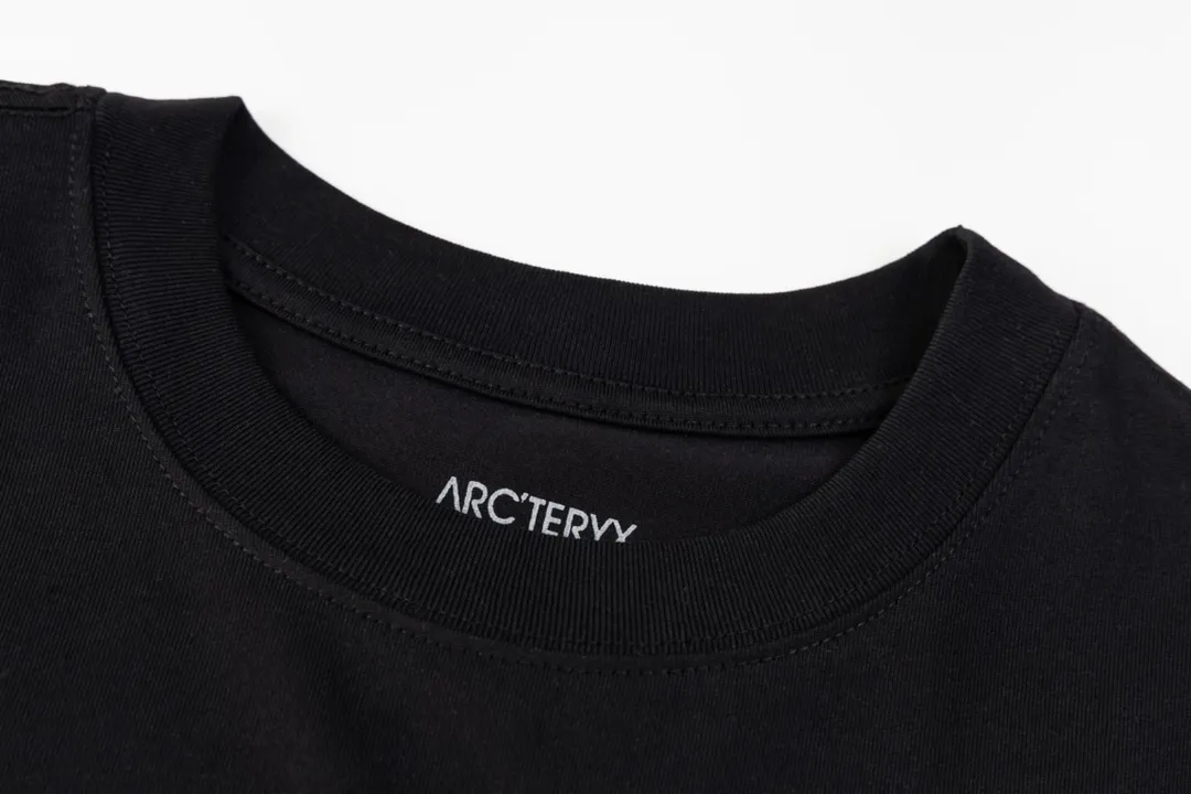 （ ） Arc’teryx ARC 24SS logo T 60 ， g 。 Breathable， ， ， 。 logo ， 。 ， 。 ， ， ， ， :S-XL（ ）